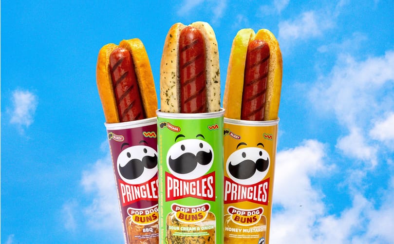 Turning the bun into the top dog with limited-edition potato-based buns in three delicious Pringles flavors: Sour Cream & Onion, BBQ and Honey Mustard Turning the bun into the top dog with limited-edition potato-based buns in three delicious Pringles flavors: Sour Cream & Onion, BBQ and Honey Mustard