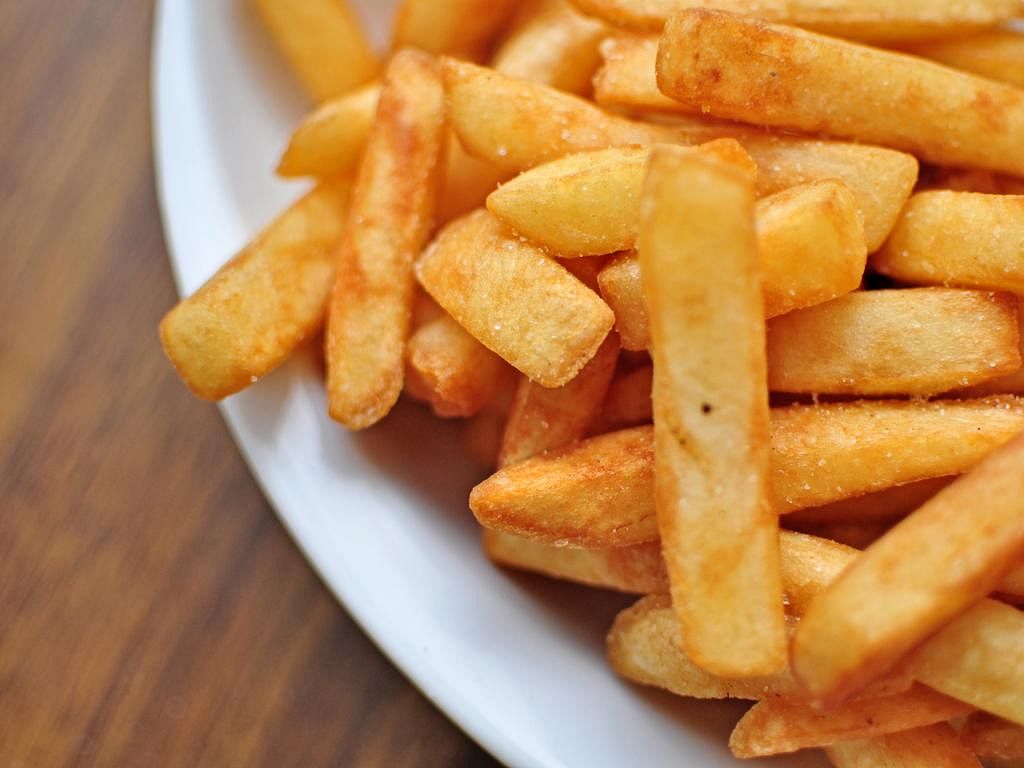 Coles introduces purchase limit on frozen potato chips