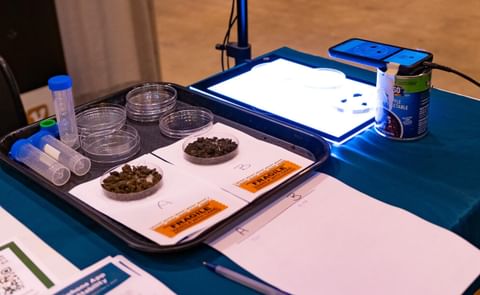 Slakes: A Free Smartphone App to Measure Aggregate Stability Slakes: A Free Smartphone App to Measure Aggregate Stability