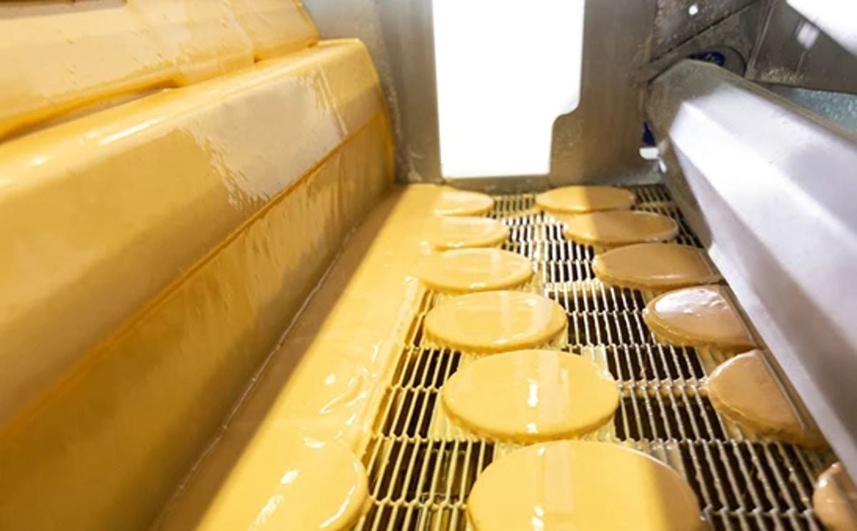 Marel's Active Batter Applicator - Unique technology lays the foundation for a flawless coating
