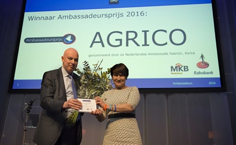 At the Ambassadors’ Conference in The Hague, Jan van Hoogen - General Director of Agrico - receives the Ambassadors' prize 2016 from Lilianne Ploumen - Minister for Foreign Trade and Development Cooperation in the Dutch Government. At the Ambassadors’ Conference in The Hague, Jan van Hoogen - General Director of Agrico - receives the Ambassadors' prize 2016 from Lilianne Ploumen - Minister for Foreign Trade and Development Cooperation in the Dutch Government.