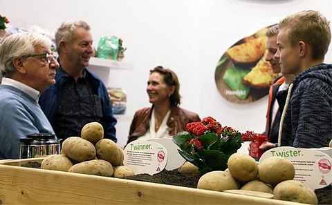 Agrico presented the potato varieties Twister and Twinner also at the Bio-beurs. Their natural resistance to the major potato disease Phytophthora makes them very suitable for organic cultivation.