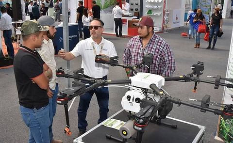 El uso de los Drones se está volviendo cada vez más común entre los campesinos. (Cortesía: El Sol de Irapuato) El uso de los Drones se está volviendo cada vez más común entre los campesinos. (Cortesía: El Sol de Irapuato)