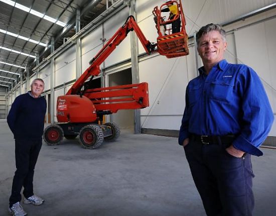 Agronico Owner Julian Shaw (left) and CEO Robert Graham (right) in the corridor in front of the storage cells