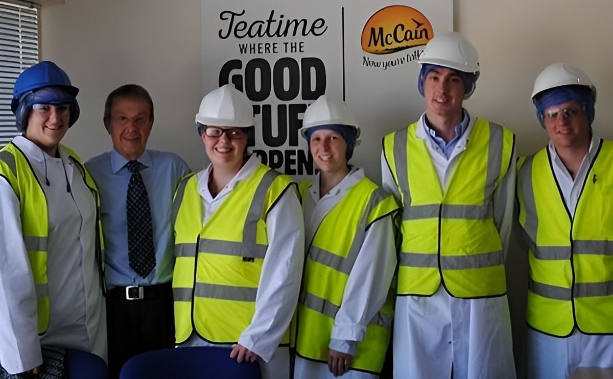 AHDB Potatoes Next Generation group at McCain Foods Scarborough AHDB Potatoes Next Generation group at McCain Foods Scarborough