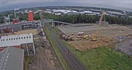 If you compare this image of the AKM construction progress early September with the top picture (predating the construction start), you get a feel for the enormous scope of the expansion.