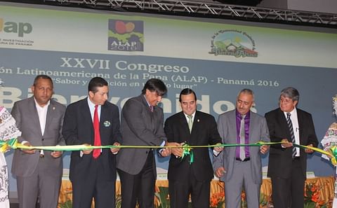 Opening Ceremony of the 2016 ALAP congress in Panama.
