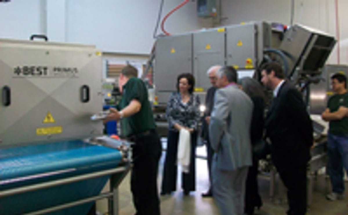 Ambassador visits BEST US Ambassador visits BEST US