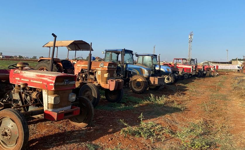Potato Farmers gathered their tractors in Xylofagou ahead of the president's visit (Courtesy: CNA)