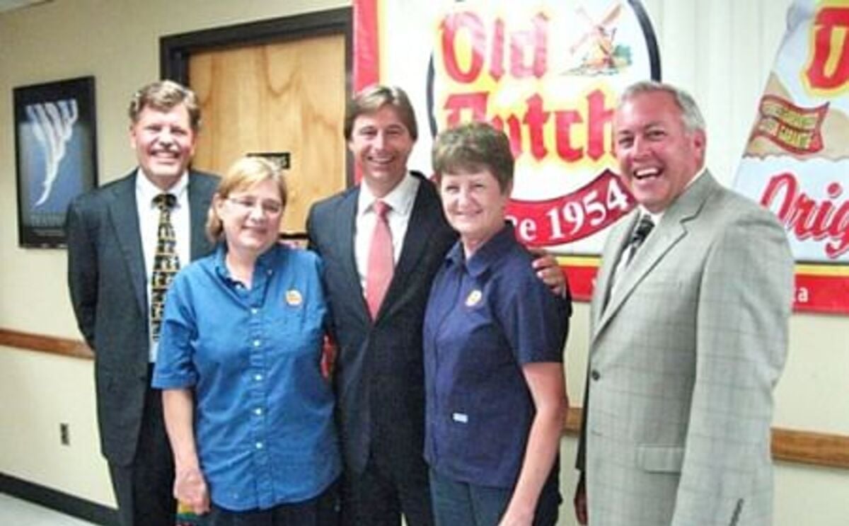 Announcement of expansion of Hartland Potato chip compamany Announcement of expansion of Hartland Potato chip compamany