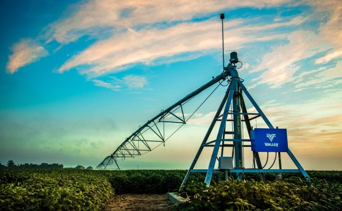 APH Group - Valley 8120 centre pivots