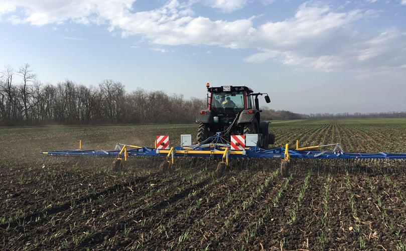 APH Group supplies efficient solutions for professionals in potato, vegetable and irrigation business. 