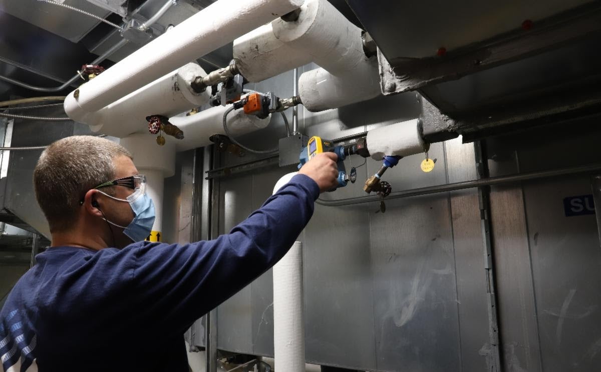 Steam trap testing by American Plant Maintenance (APM Steam) in a food processing facility helps identify failing units, improve steam system efficiency, and support reliable production operations. Steam trap testing by American Plant Maintenance (APM Steam) in a food processing facility helps identify failing units, improve steam system efficiency, and support reliable production operations.