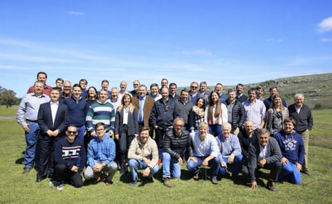 Argentina: Agricultores mecanizaron todo el proceso productivo gracias a créditos pagados con papa Argentina: Agricultores mecanizaron todo el proceso productivo gracias a créditos pagados con papa