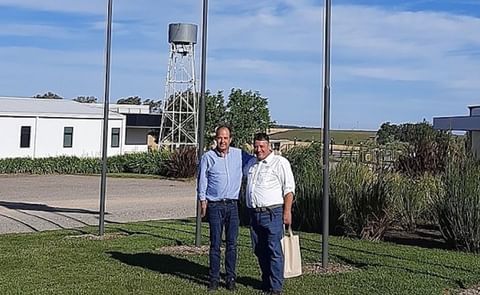 Yara y El Parque Papas firmaron el primer convenio sobre fertilizantes verdes en Argentina. Yara y El Parque Papas firmaron el primer convenio sobre fertilizantes verdes en Argentina.