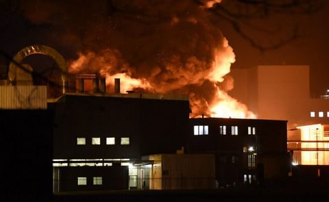 On Friday Evening December 14 around 9.30 pm, a large fire broke out at the Foxhol site of Starch Manufacturer Avebe in a storage shed. The fire brigade was able to prevent expansion to the surrounding production area.(Courtesy: 112hoogezand) On Friday Evening December 14 around 9.30 pm, a large fire broke out at the Foxhol site of Starch Manufacturer Avebe in a storage shed. The fire brigade was able to prevent expansion to the surrounding production area.(Courtesy: 112hoogezand)