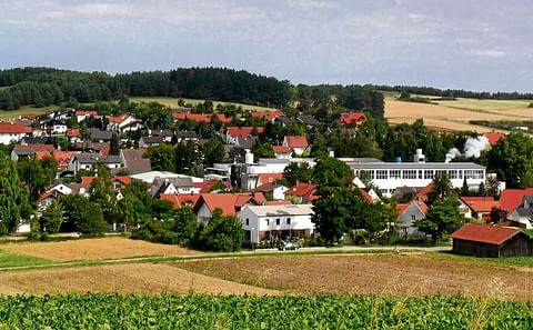 The Aviko Amberger plant ('Dolli-Werk') is a small factory producing mostly local potato specialties. The plant is located right in the middle of the small German village of Oberdolling (Courtesy: Donaukurier) The Aviko Amberger plant ('Dolli-Werk') is a small factory producing mostly local potato specialties. The plant is located right in the middle of the small German village of Oberdolling (Courtesy: Donaukurier)