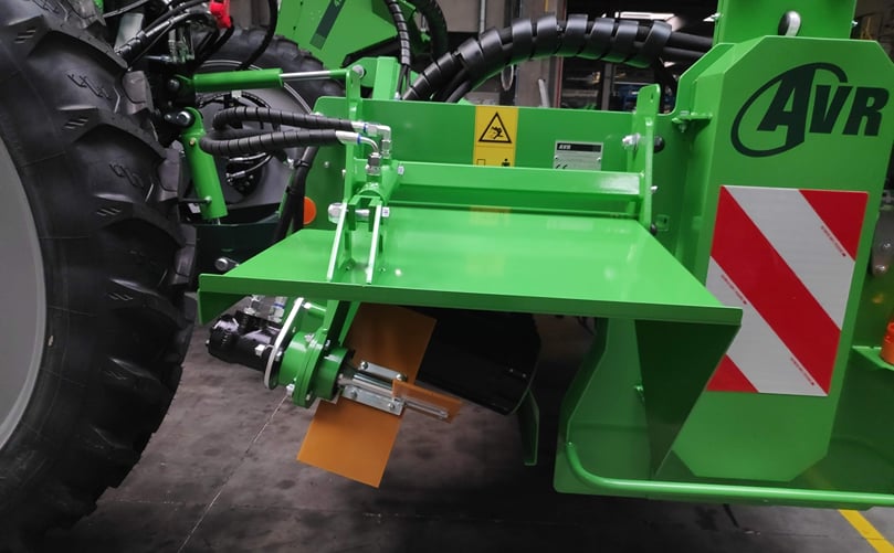 Optional haulm distributor on the haulm topper Optional haulm distributor on the haulm topper