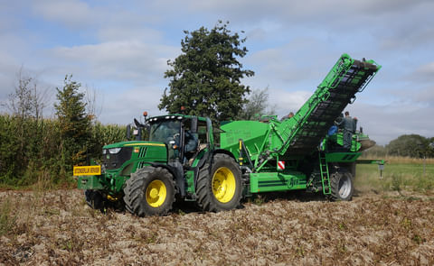 AVR trailed harvester AVR trailed harvester