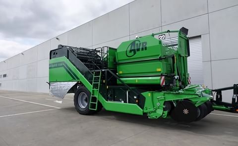 AVR Spirit 7200 AVR Spirit 7200