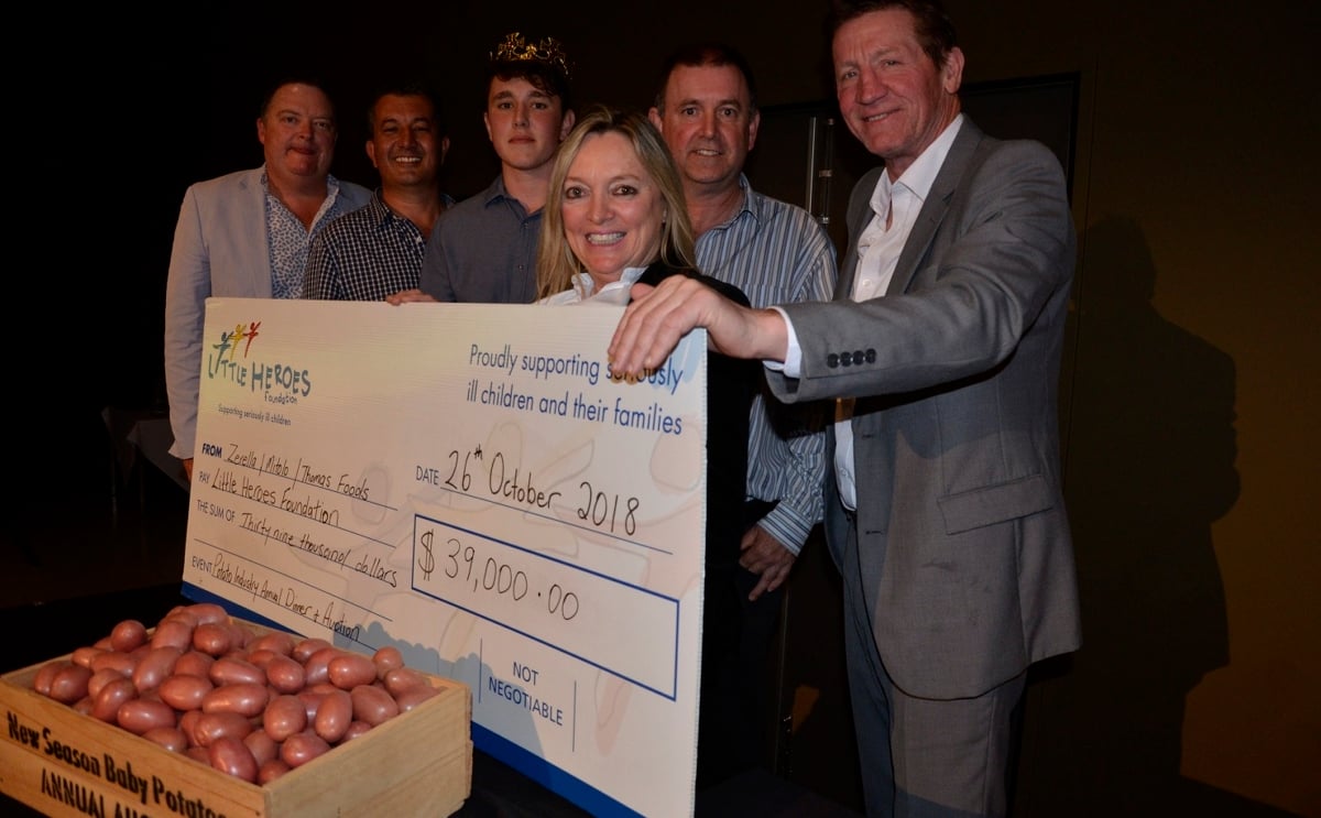 Traditional baby potato auction South Australia brings in a record AUD 39.000 Traditional baby potato auction South Australia brings in a record AUD 39.000