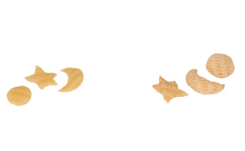Curated visual reference: Gallery Detail: Bach Snacks Corn Base Cocktail 3D Snack Pellets