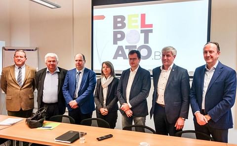 Bruno Dewulf (chairman Fiwap), José Renard (general secretary FWA), Jean-Pierre van Puymbrouck (chairman Belpotato.be), Sonja De Becker (chairman Boerenbond), Steven De Cuyper (1st vice-chairman Belpotato.be), Hendrik Vandamme (chairman) ABS), Marc Van H Bruno Dewulf (chairman Fiwap), José Renard (general secretary FWA), Jean-Pierre van Puymbrouck (chairman Belpotato.be), Sonja De Becker (chairman Boerenbond), Steven De Cuyper (1st vice-chairman Belpotato.be), Hendrik Vandamme (chairman) ABS), Marc Van H