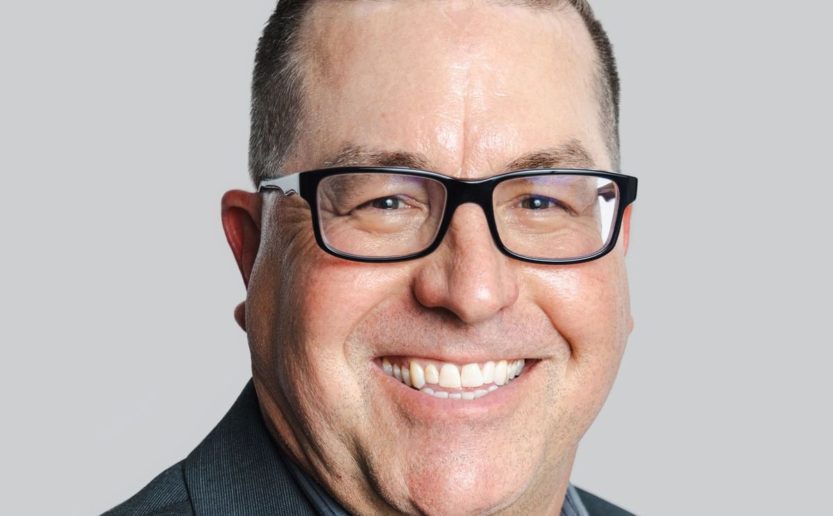 Ben Bliven Senior Manufacturing and Operations Manager Fox Solutions Ben Bliven Senior Manufacturing and Operations Manager Fox Solutions