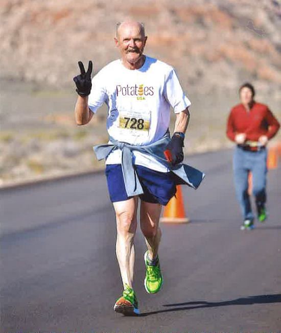 Bill Skinner running a race
