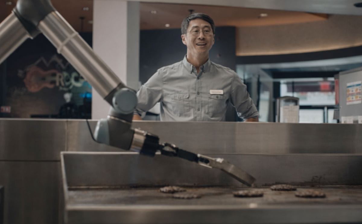 Flippy - a burger-flipping robot with artificial intelligence - will be flipping burgers in the kitchens of QSR chain CaliBurger starting early 2018.
