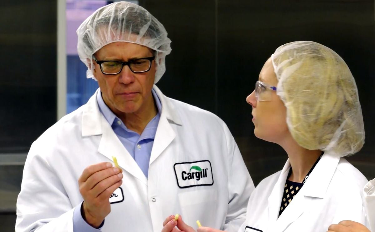 Cargill introduces a new high oleic canola oil with 35% lower saturated fat for foodservice. Cargill introduces a new high oleic canola oil with 35% lower saturated fat for foodservice.