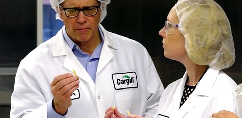 Cargill introduces a new high oleic canola oil with 35% lower saturated fat for foodservice. 