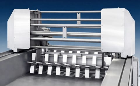 Heat and Control's Chip-Stirr simplifies industrial batch frying Heat and Control's Chip-Stirr simplifies industrial batch frying