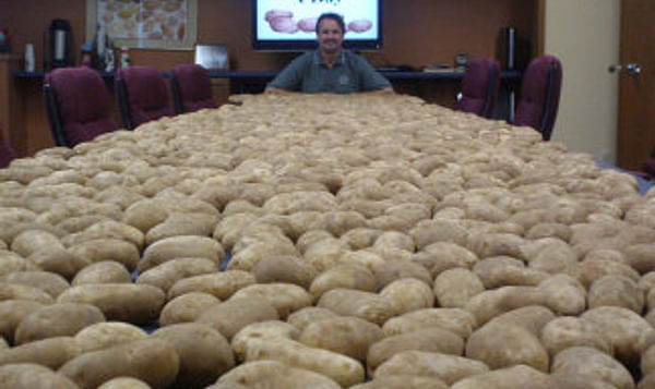  Chris Voigt 20-potatoes-a-day