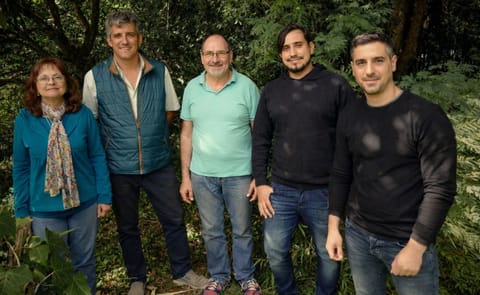 Investigadores de la UBA y el Conicet, que lograron avances notables para mejorar el rendimiento del cultivo de papa. Investigadores de la UBA y el Conicet, que lograron avances notables para mejorar el rendimiento del cultivo de papa.