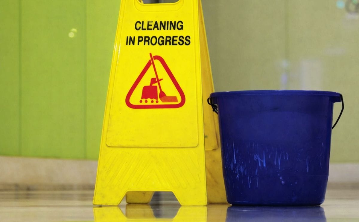 Fryer manufacturer Heat and Control presents a generic fryer cleaning guide which - although basic in form - can be applied to most industrial fryers.