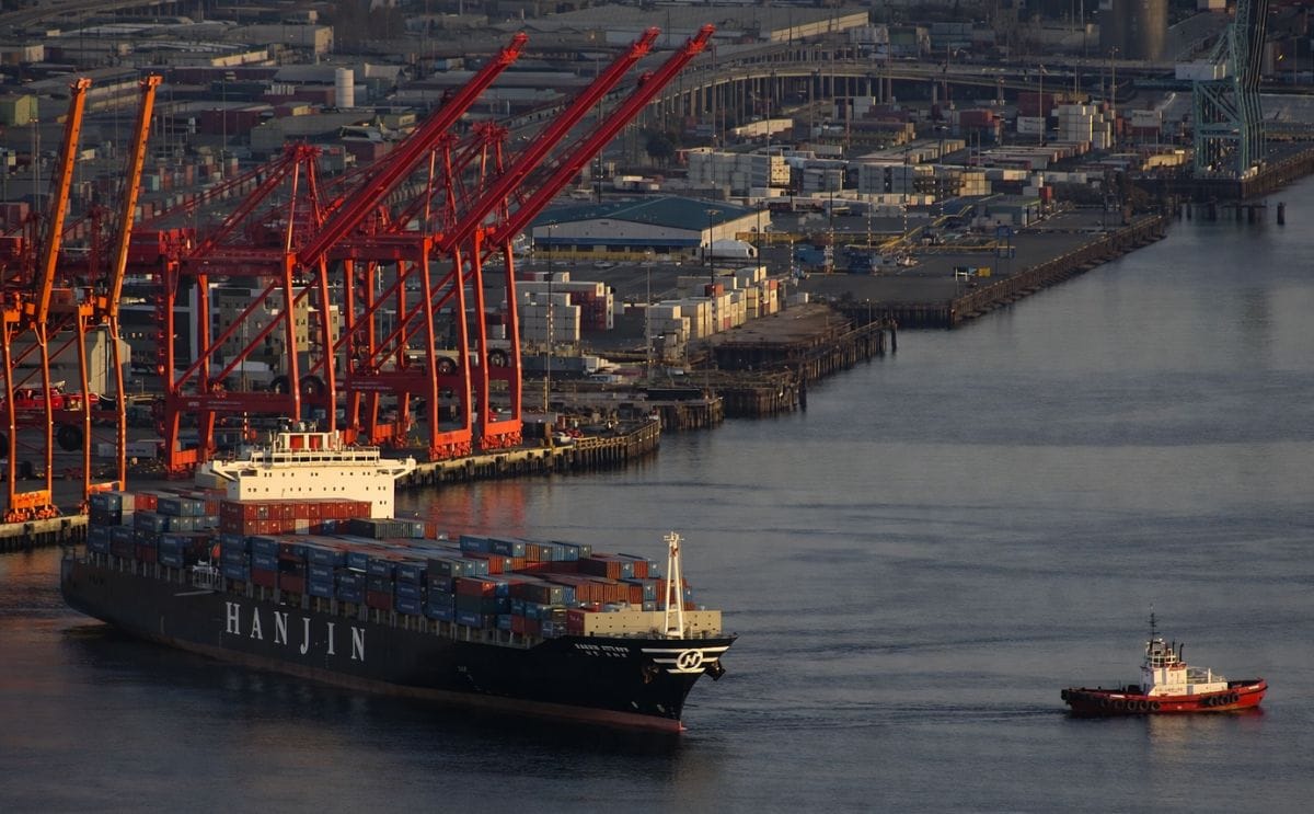A container ship in the Port of Seattle