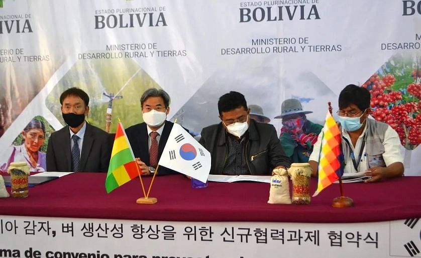 Bolivia y Corea suscriben convenio para incentivar y fortalecer la producción de arroz y papa.