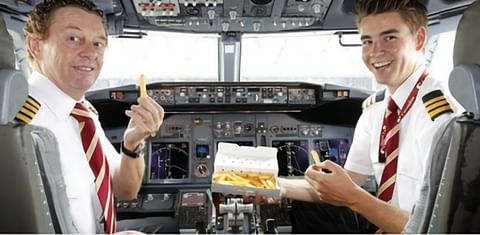 Corendon pilots eating french fries