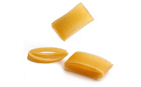 Almounajed Corn pellets (Three Layers) Almounajed Corn pellets (Three Layers)