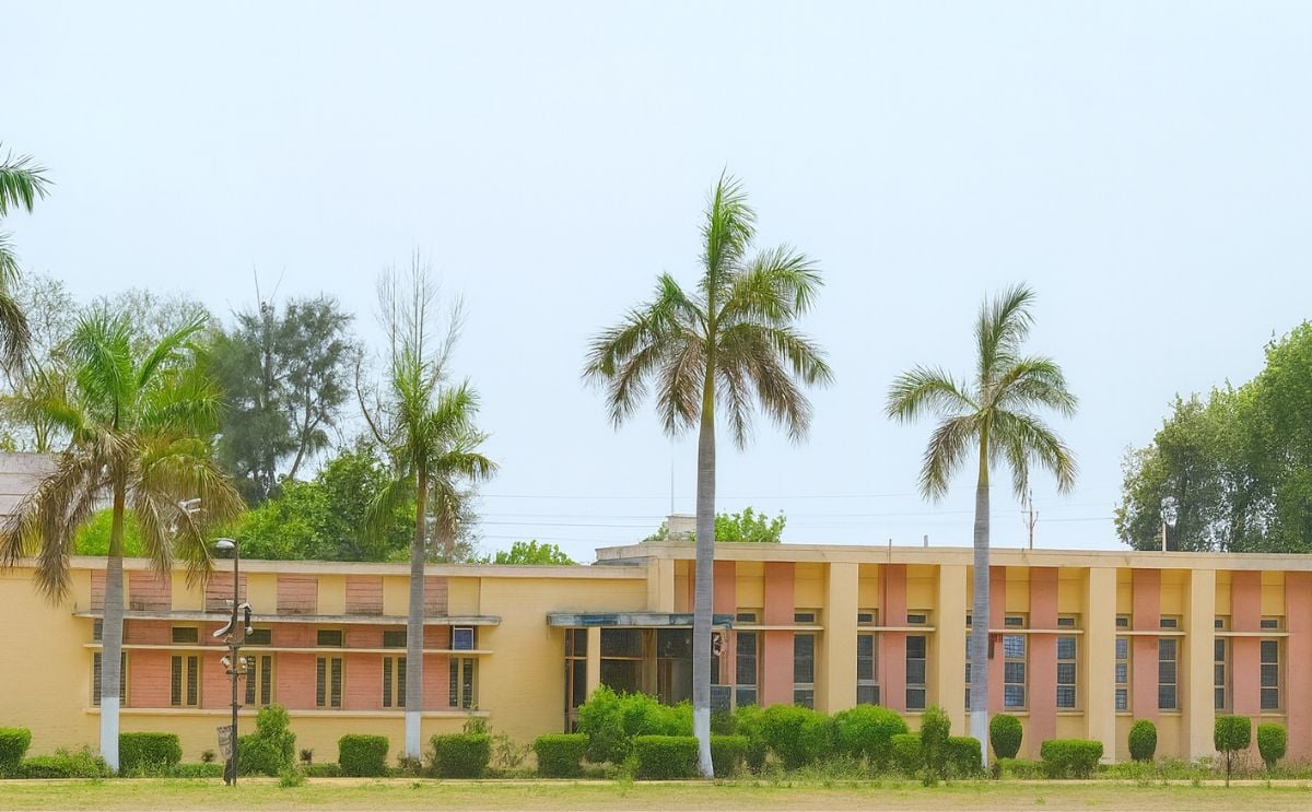 Central Potato Research Station, Jalandhar (Punjab) Central Potato Research Station, Jalandhar (Punjab)
