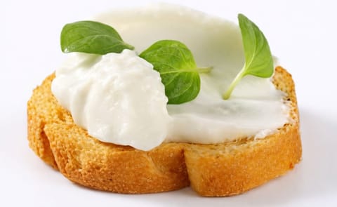 KMC's potato-based CheeseMaker solutions to help the production cream cheese KMC's potato-based CheeseMaker solutions to help the production cream cheese