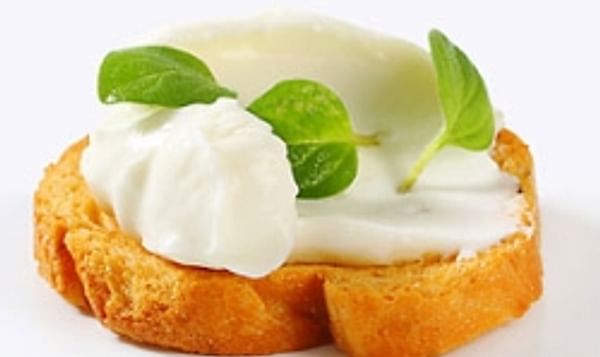 Make Cream Cheese with KMC CheeseMaker specialty starch