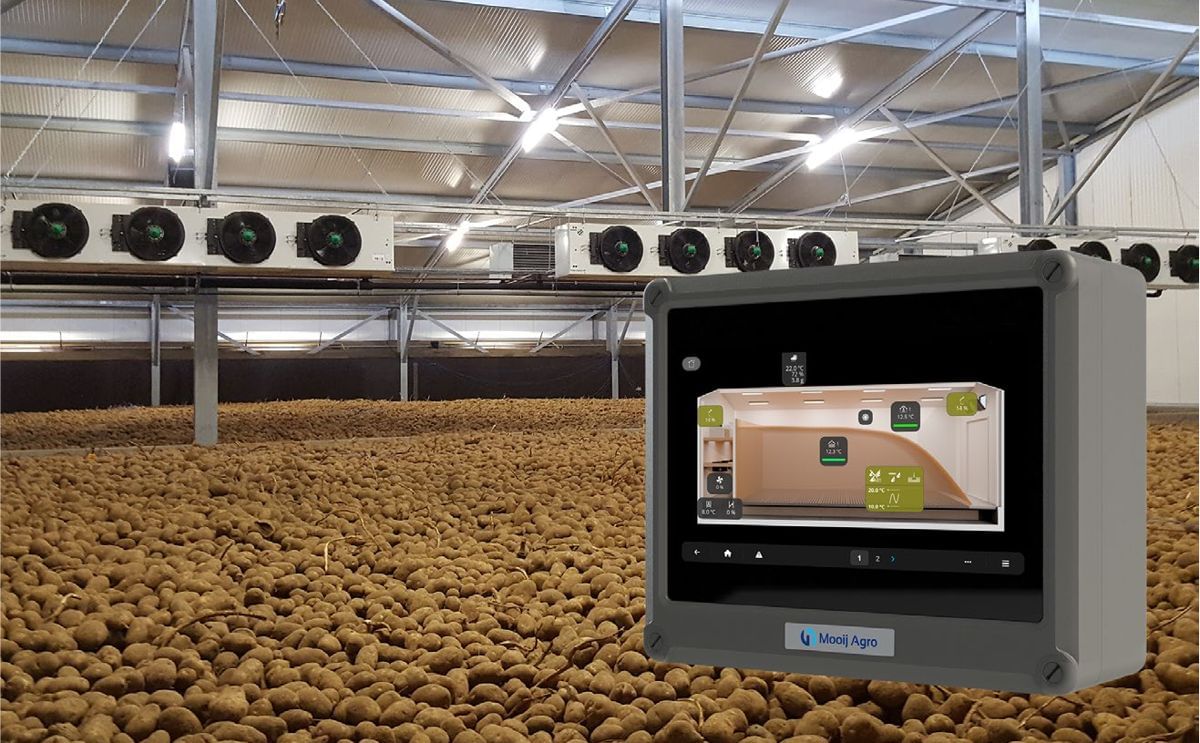 Croptimiz-r MAX in action, managing ventilation and climate control to maintain optimal storage conditions for harvested potatoes.