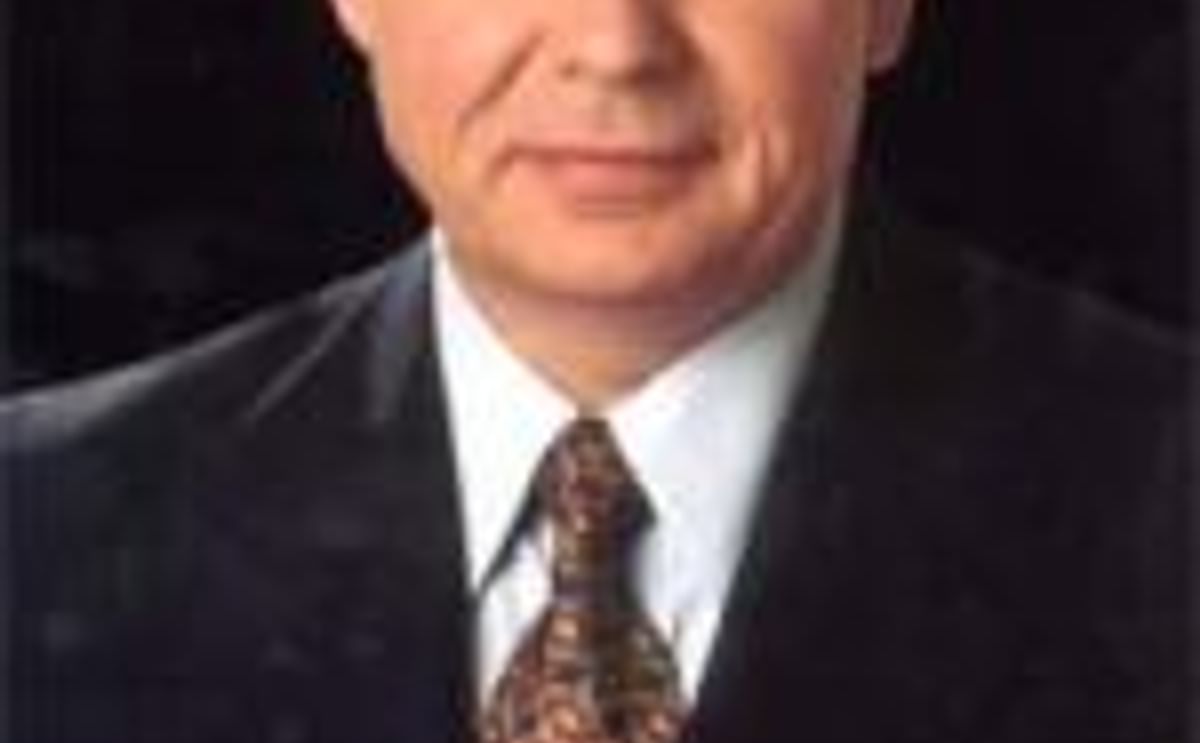 Dale Morrison (source:www.UNDalumni.org) Dale Morrison (source:www.UNDalumni.org)