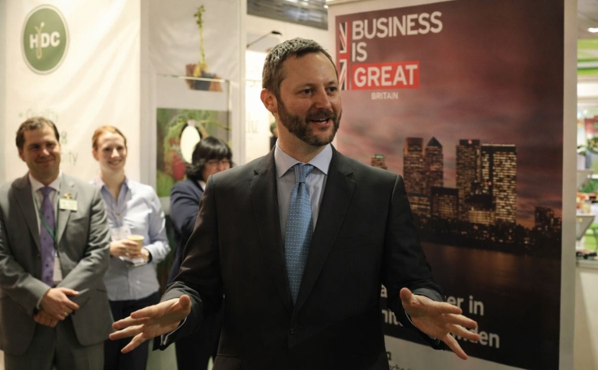 Industry flocks to UK stand at Fruit Logistica