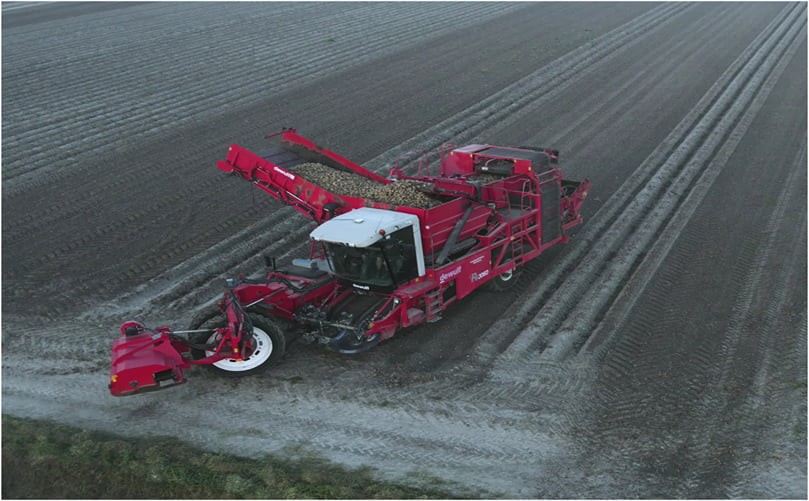 Dewulf 3060 equipped with the AP-LIFT system of Agri Poppe Dewulf 3060 equipped with the AP-LIFT system of Agri Poppe