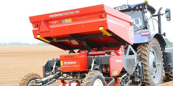 Dewulf Miedema Structural 2000 Mounted or trailed 2-row belt planter