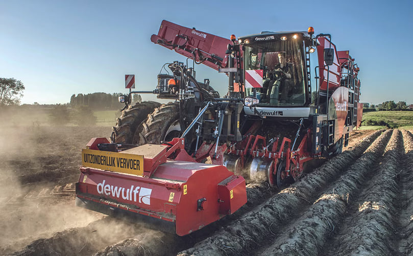 Dewulf R3060 Potato Harvester Dewulf R3060 Potato Harvester