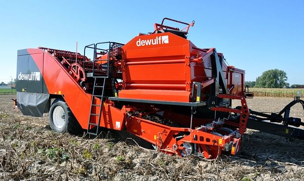 Dewulf introduces Torro, its new offset harvester with bunker at Potato Europe